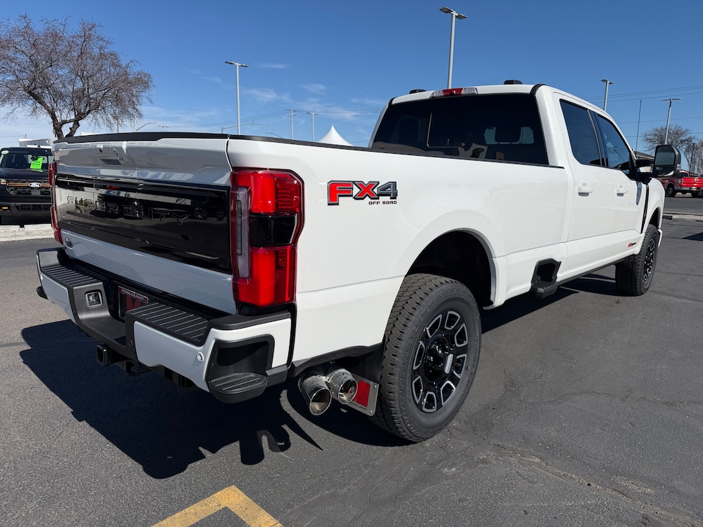 New 2026 Ford Super Duty F-350 SRW Platinum TRUCK