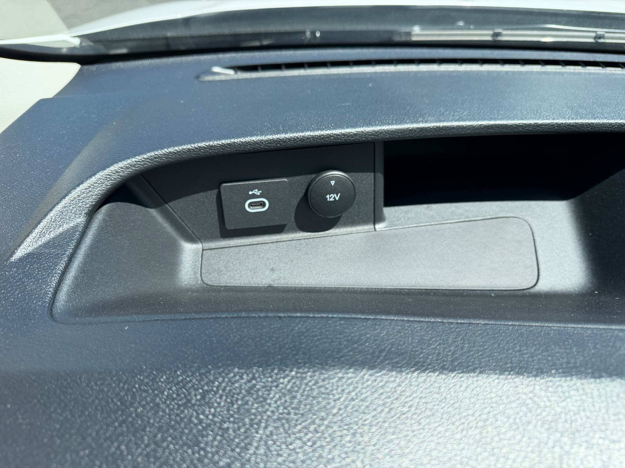 2025 Ford Transit Van Base - Photo 23
