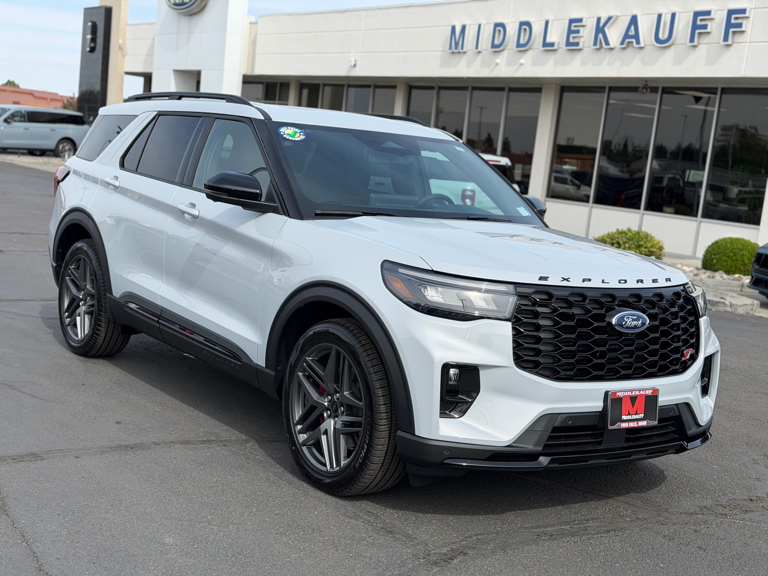 2026 Ford Explorer ST 4WD's photo