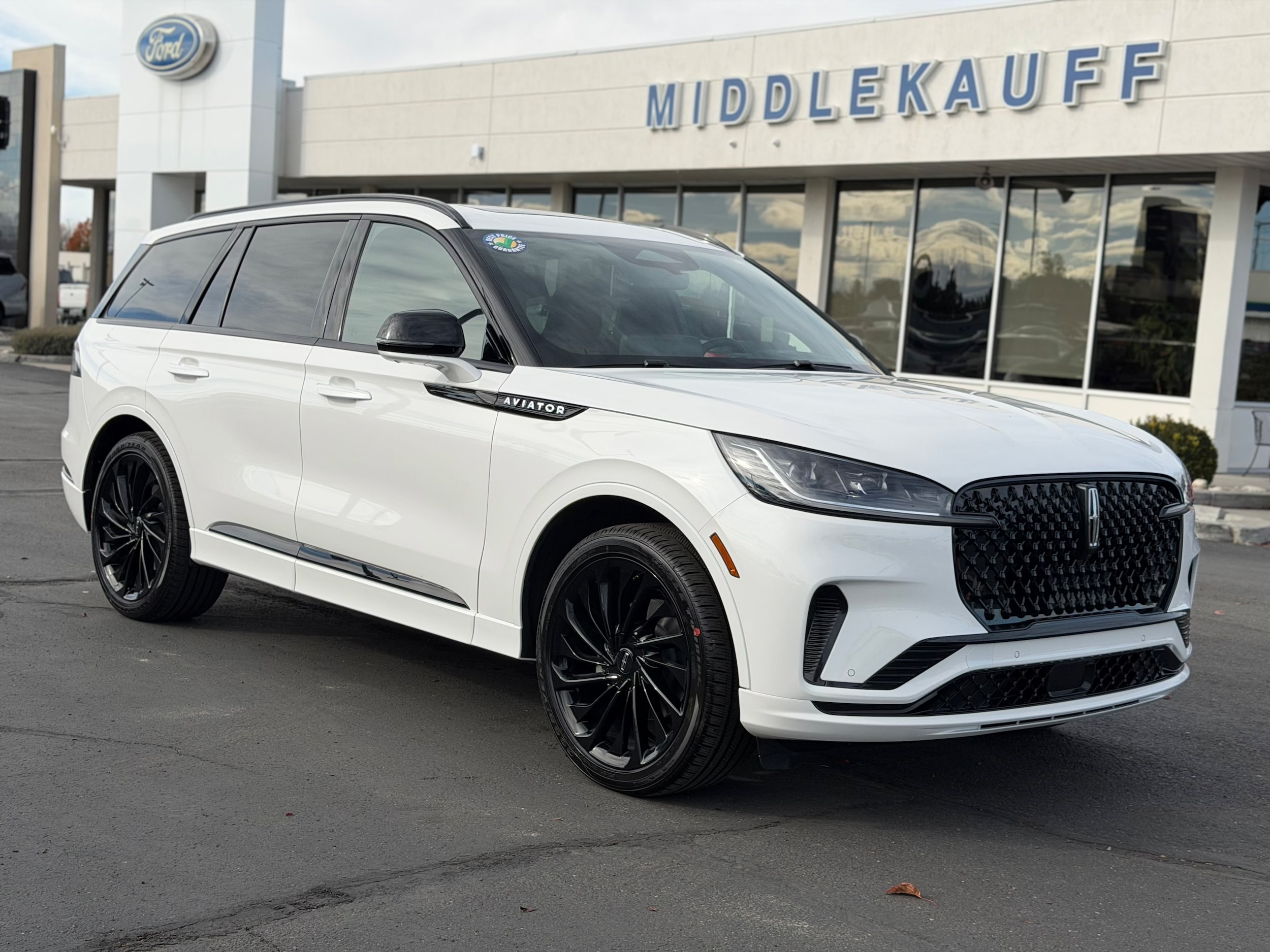 2026 Lincoln Aviator Reserve's photo