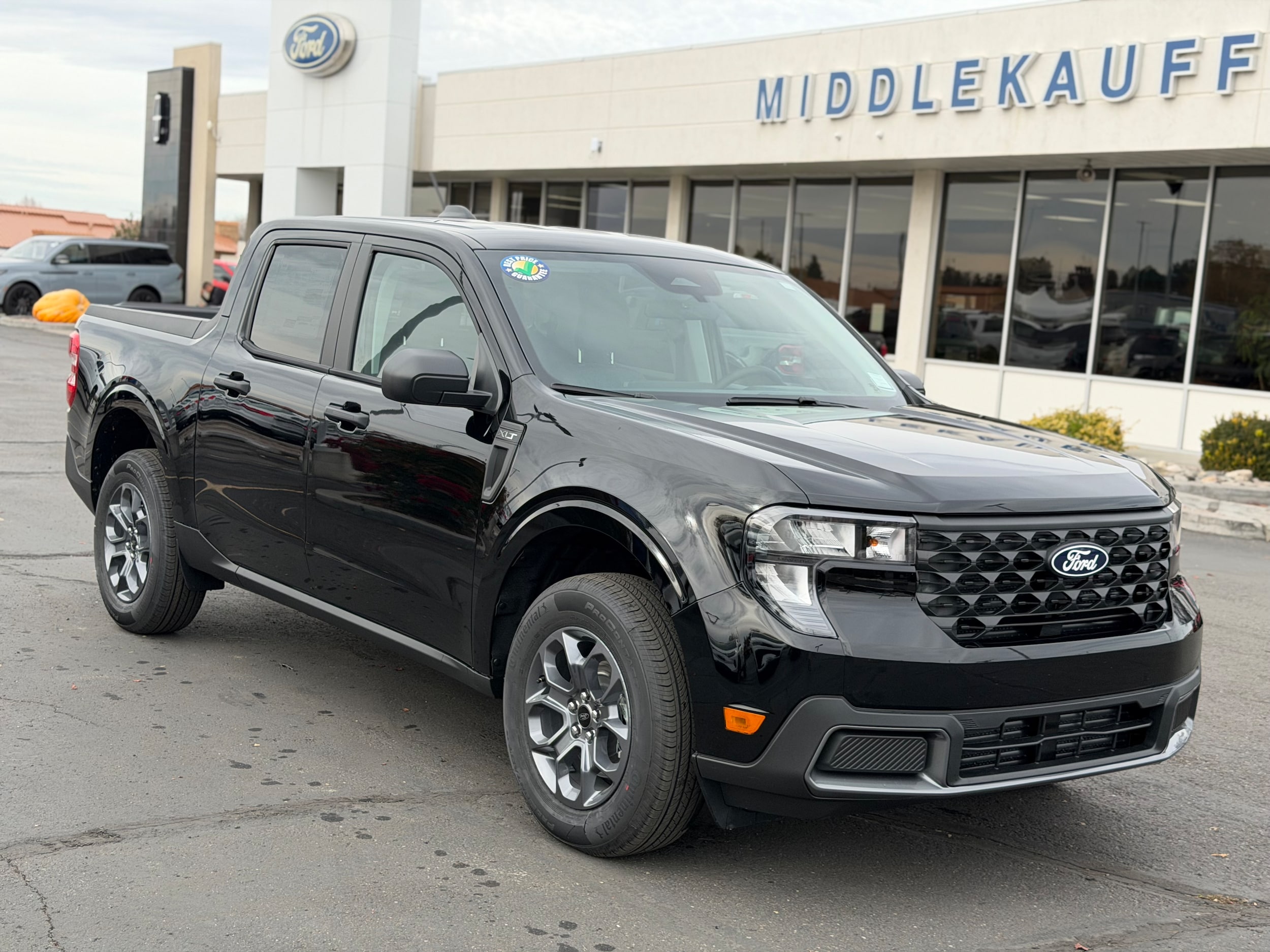 2025 Ford Maverick XLT's photo