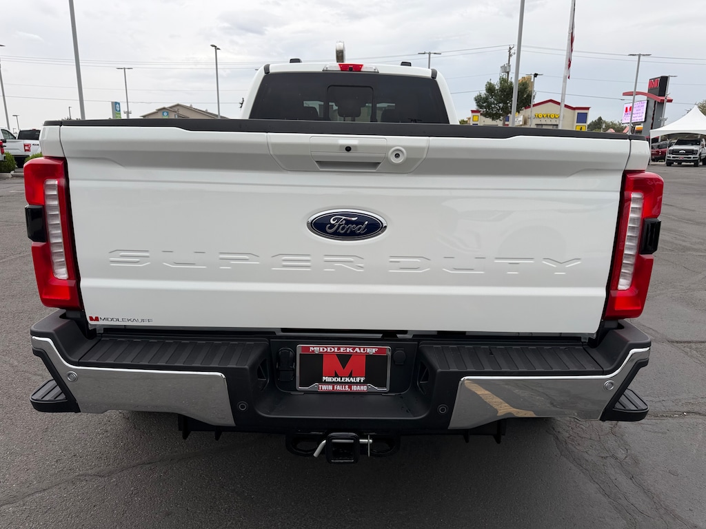 New 2026 Ford F-450 Lariat TRUCK