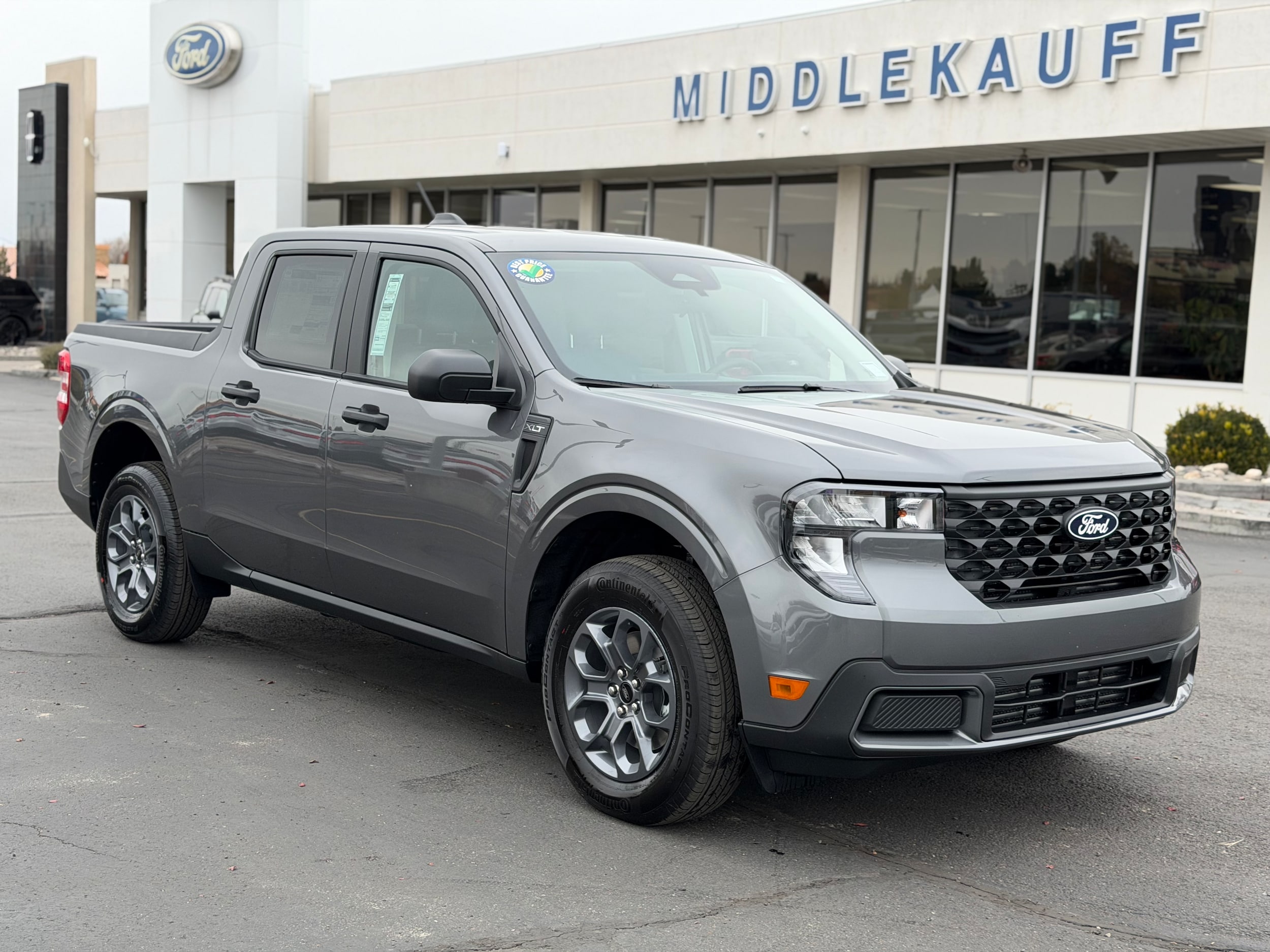 2025 Ford Maverick XLT's photo