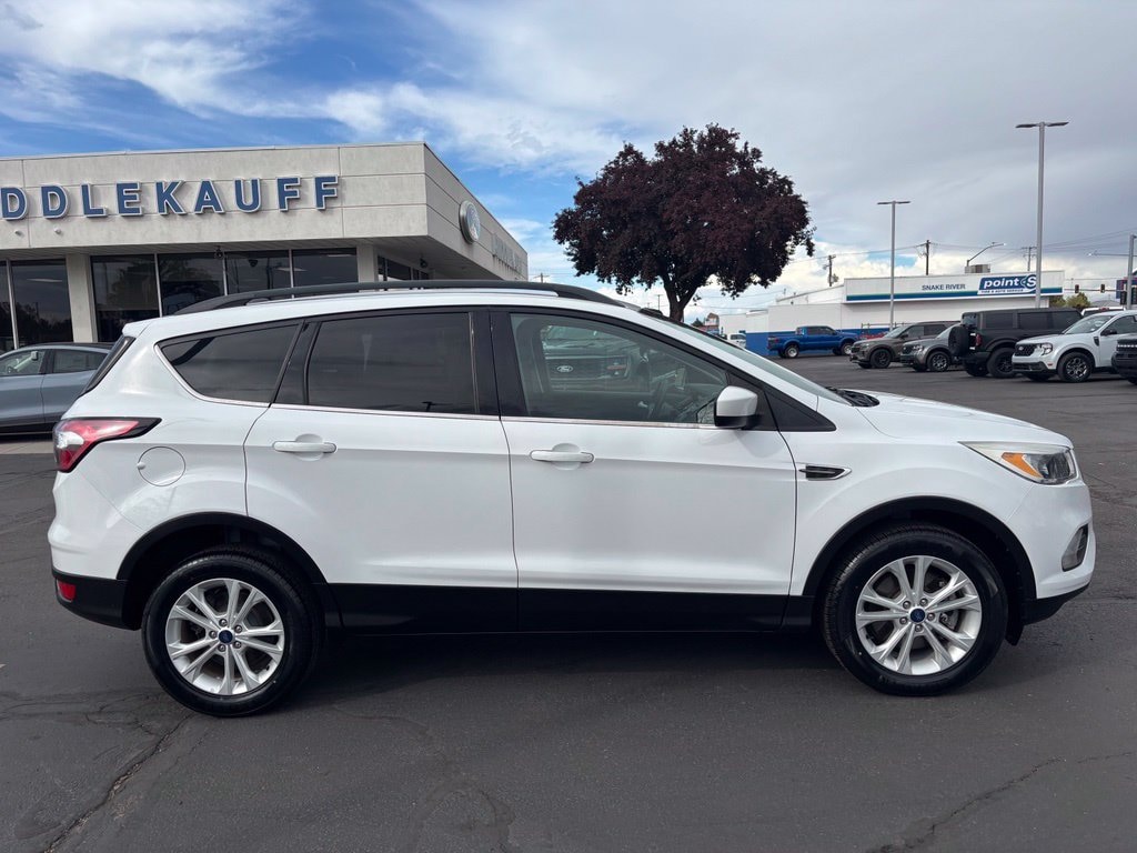 Used 2018 Ford Escape SE SUV