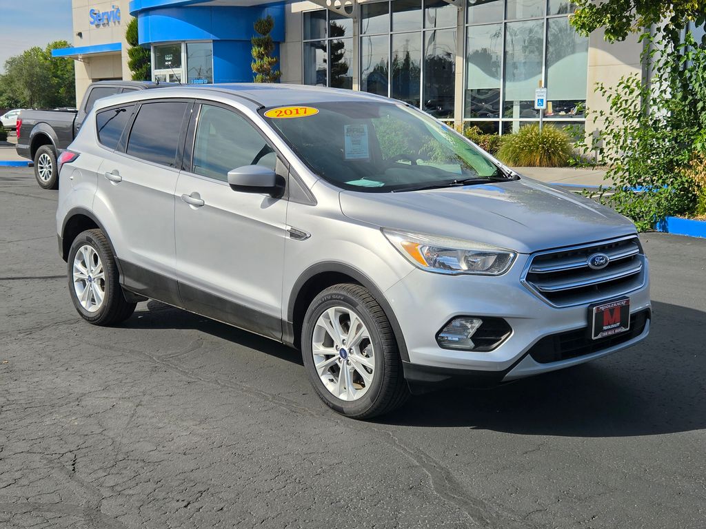 Used 2017 Ford Escape SE SUV