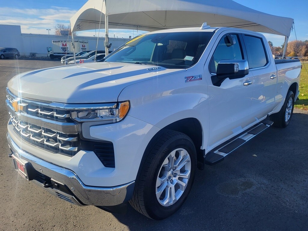 2022 Chevrolet Silverado 1500 LTZ photo 4