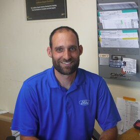 Staff member Kris Scott from ID_7f1ed3987663
