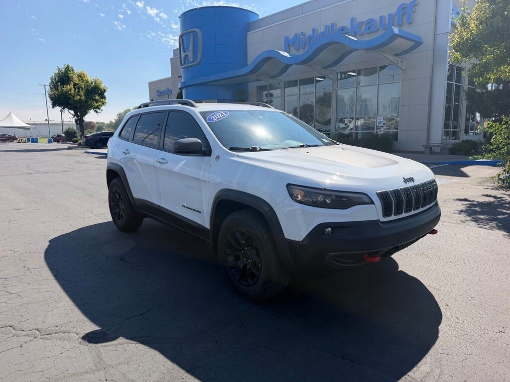 Used 2021 Jeep Cherokee Trailhawk SUV