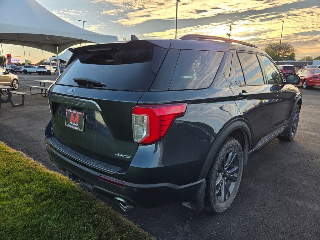 Used 2024 Ford Explorer