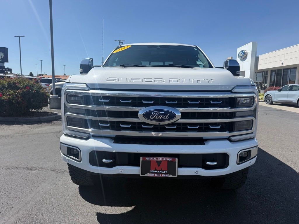 Used 2023 Ford F-250 Crew Cab Truck