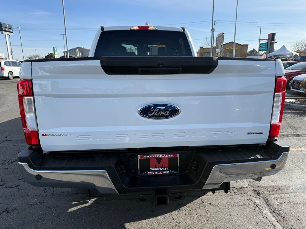 Used 2018 Ford F-250 XL Crew Cab Truck