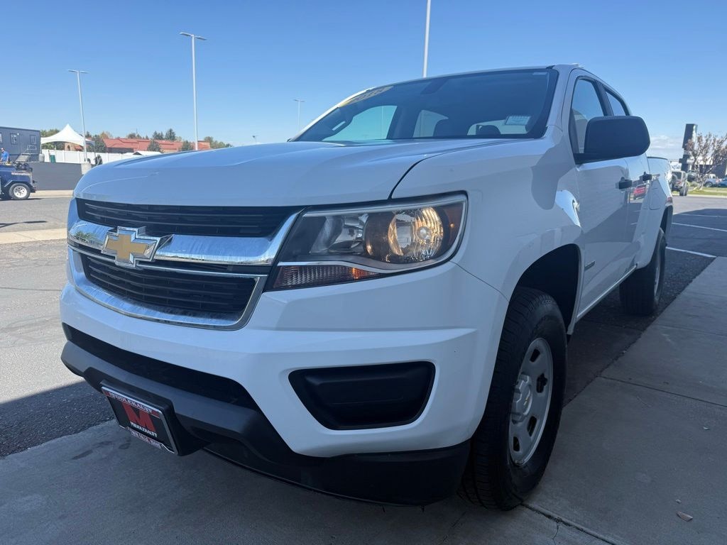 Used 2018 Chevrolet Colorado WT Crew Cab Truck