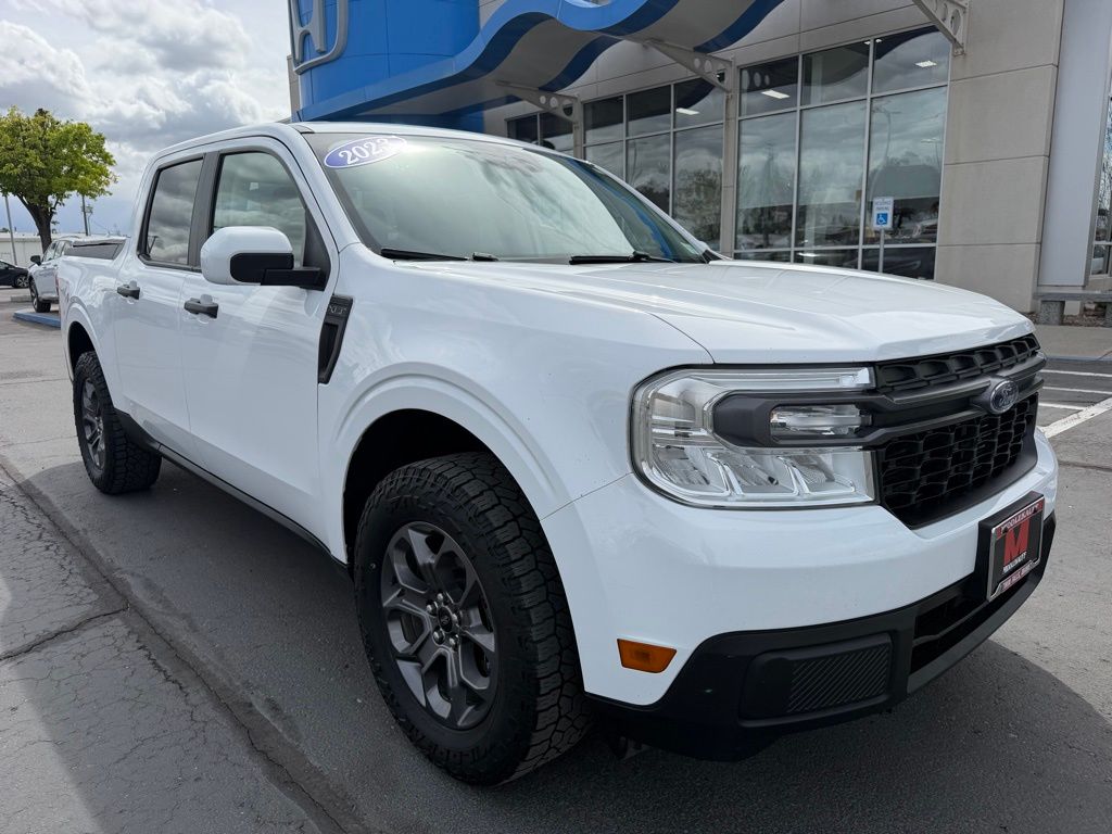 2023 Ford Maverick XLT AWD's photo