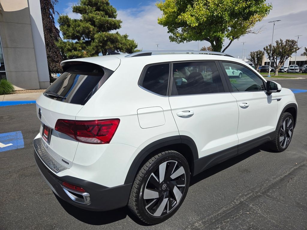 Used 2024 Volkswagen Taos 1.5T SEL SUV