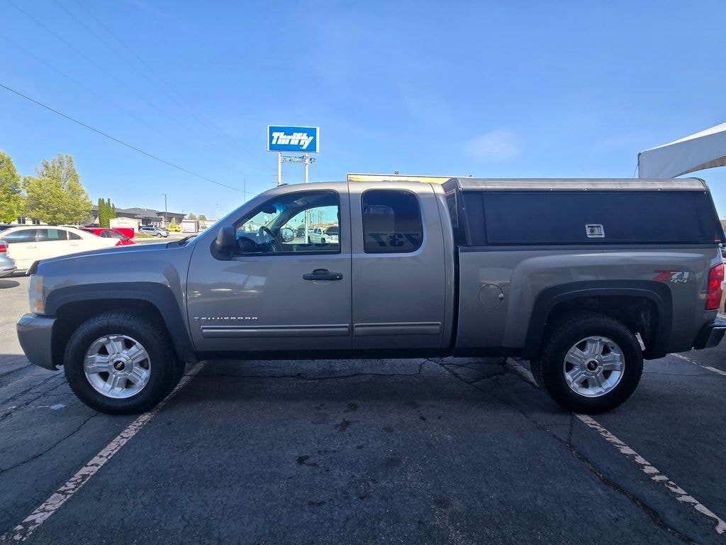 Used 2009 Chevrolet Silverado 1500 Extended Cab Truck