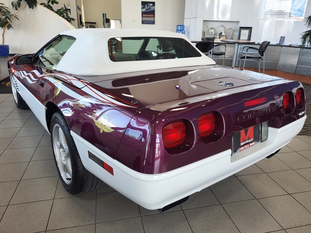Used 1995 Chevrolet Corvette Base Convertible