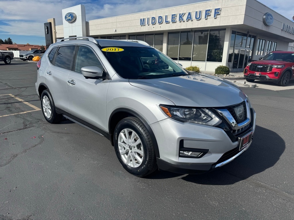 Used 2017 Nissan Rogue SV SUV
