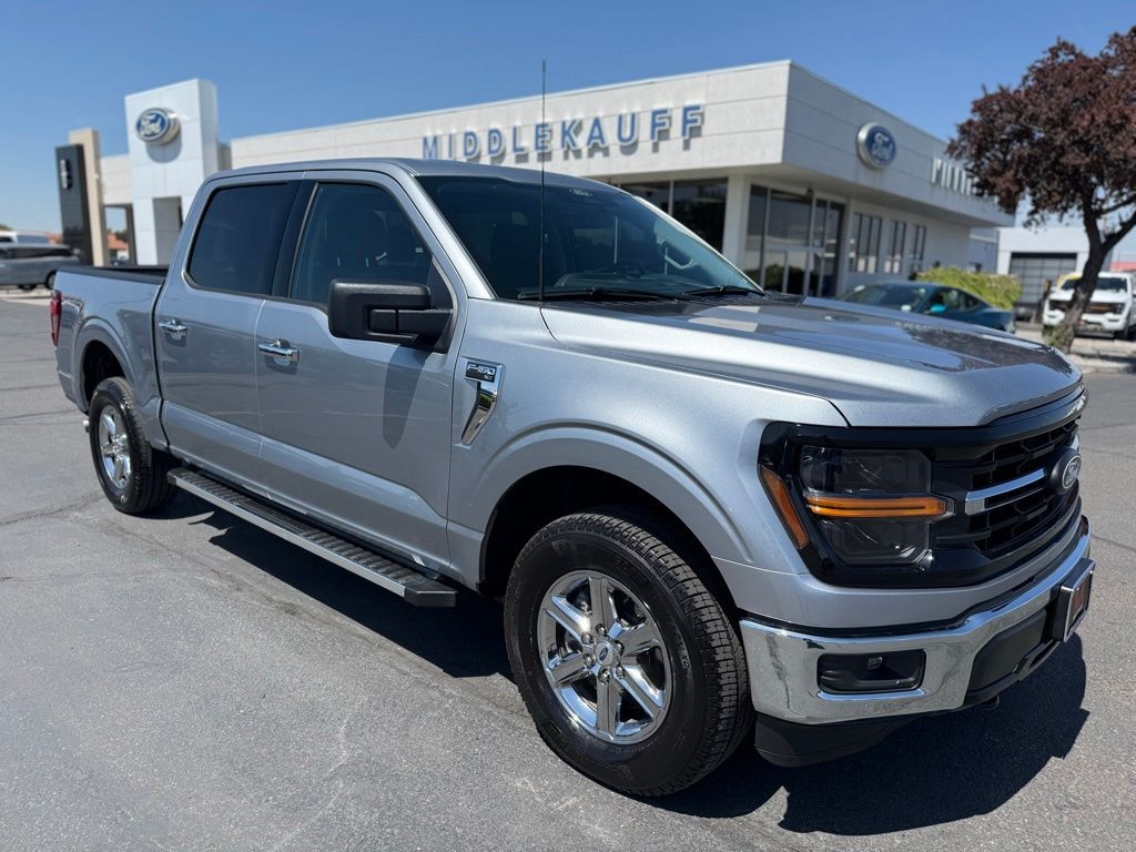 Used 2025 Ford F-150 XLT Crew Cab Truck