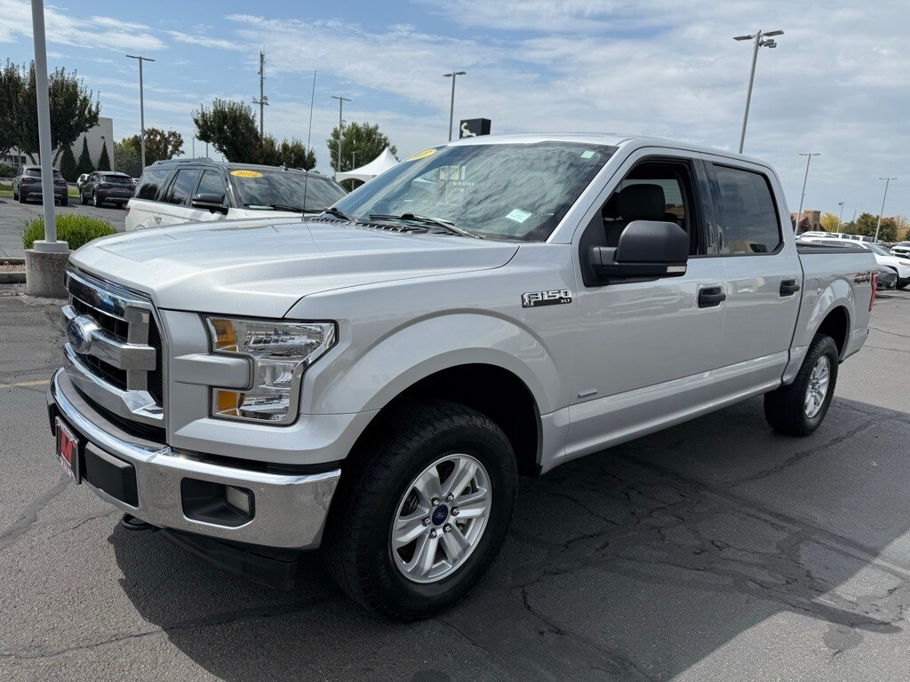 2017 Ford F-150 XLT photo 3