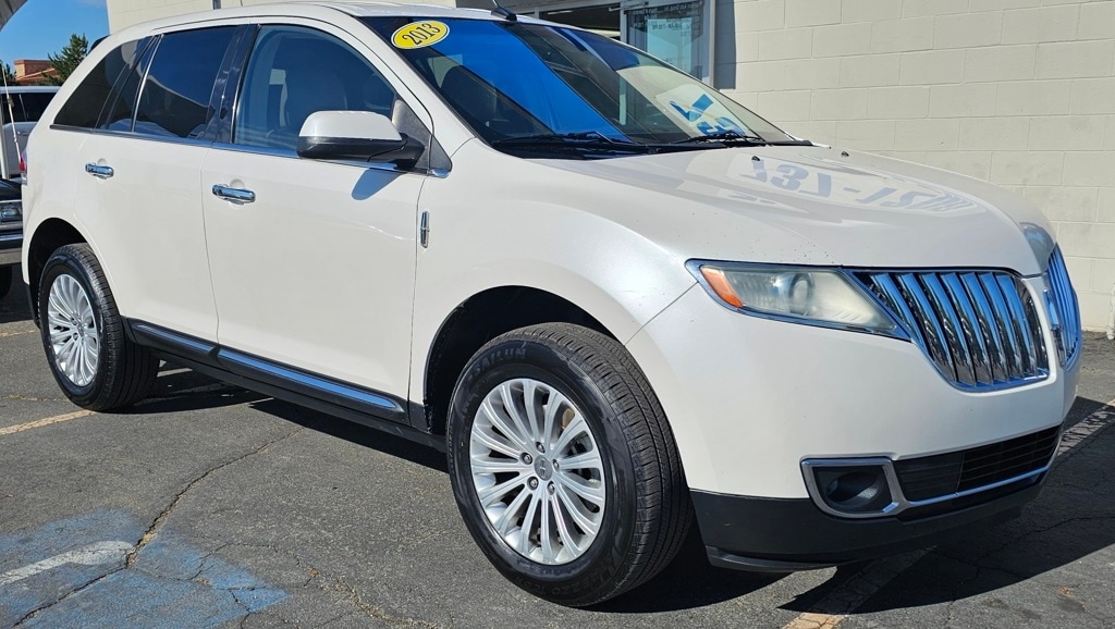 2013 Lincoln MKX Base