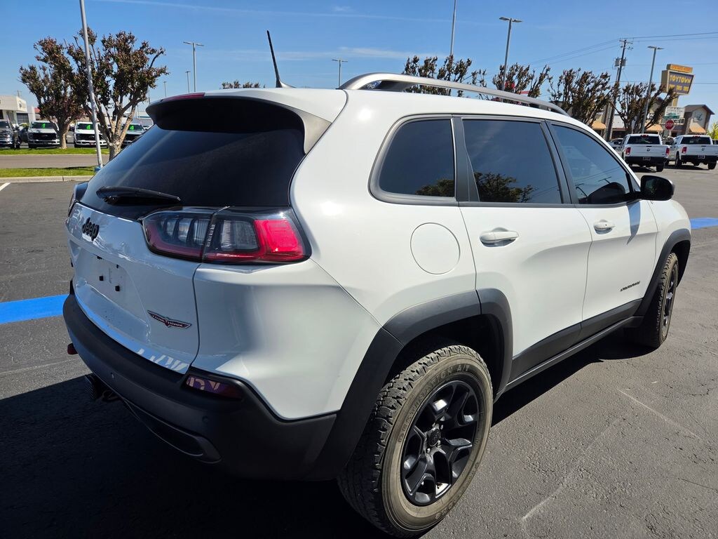 Used 2021 Jeep Cherokee Trailhawk SUV