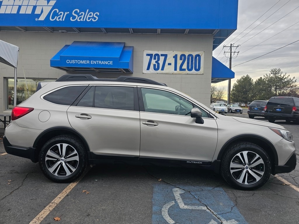 Used 2018 Subaru Outback 3.6R Limited SUV