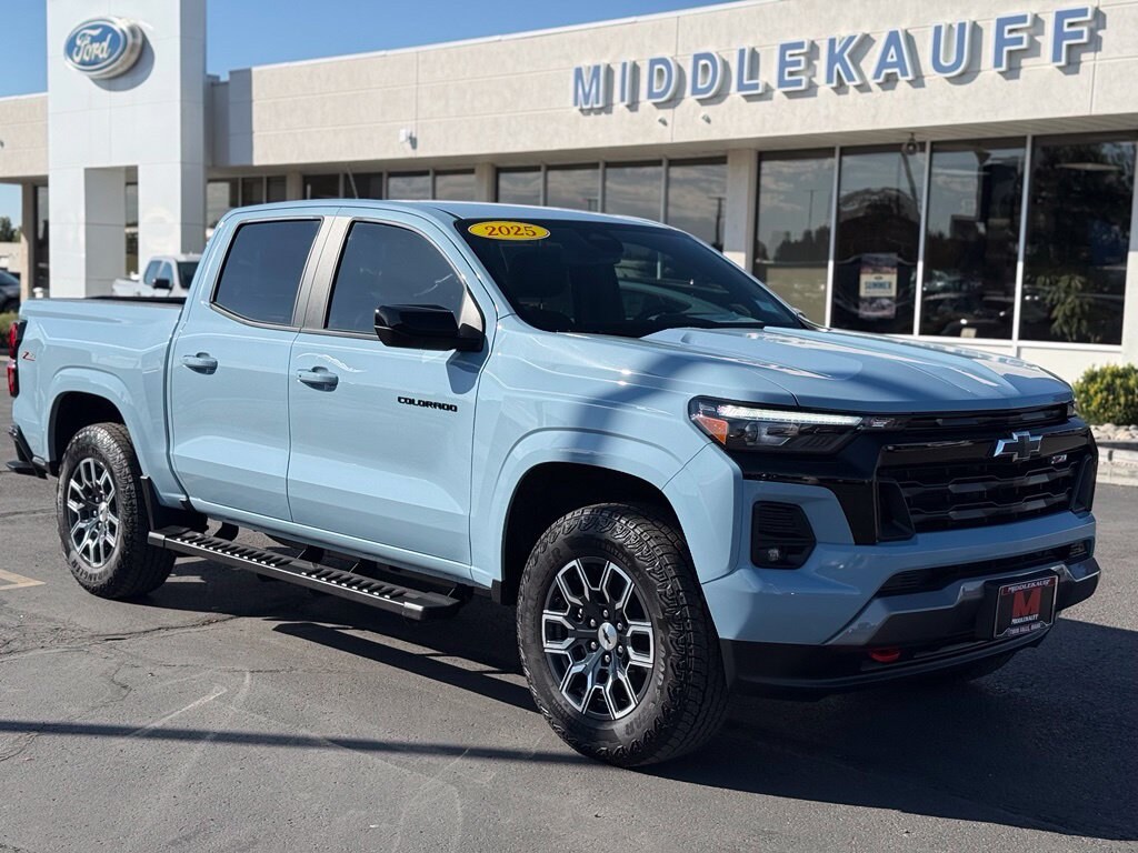 Used 2025 Chevrolet Colorado Z71 Crew Cab Short Bed Truck