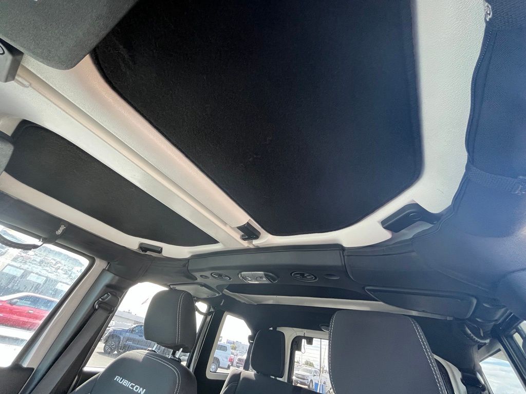 2017 Jeep Wrangler Unlimited Rubicon - Photo 15