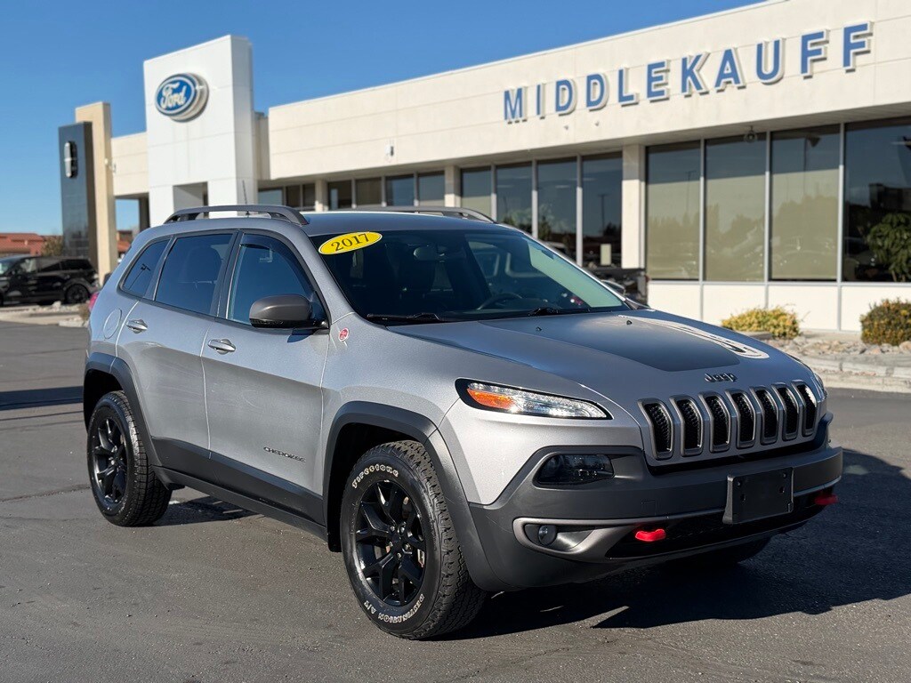 2017 Jeep Cherokee Trailhawk's photo
