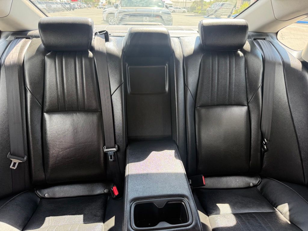 2021 Honda Accord EX-L - Photo 42