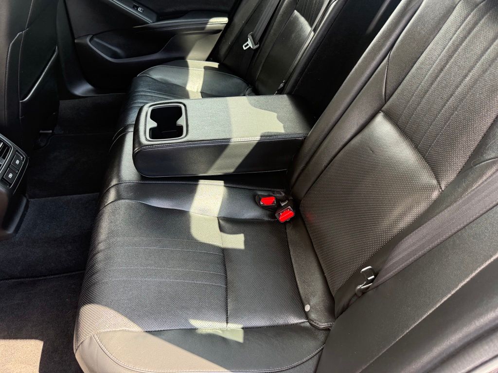 2021 Honda Accord EX-L - Photo 41