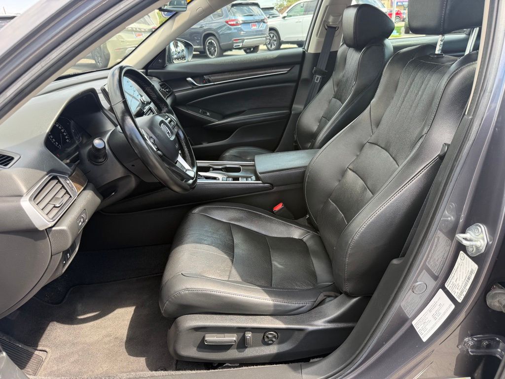 2021 Honda Accord EX-L - Photo 24