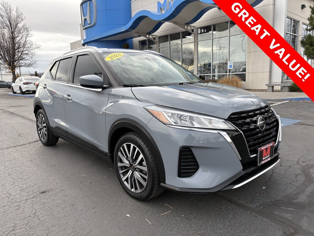 2021 Nissan Kicks SV's photo