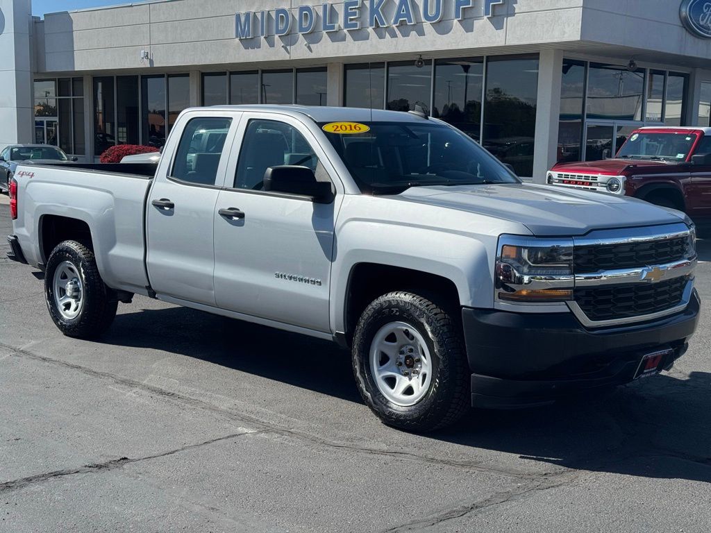 2016 Chevrolet Silverado 1500's photo