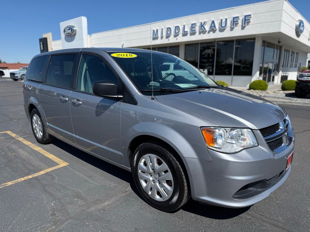 2018 Dodge Grand Caravan SE's photo