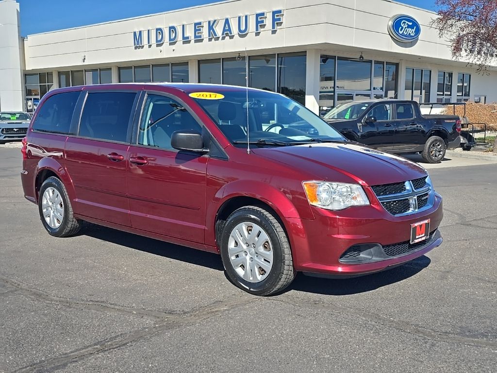 2017 Dodge Grand Caravan SE's photo