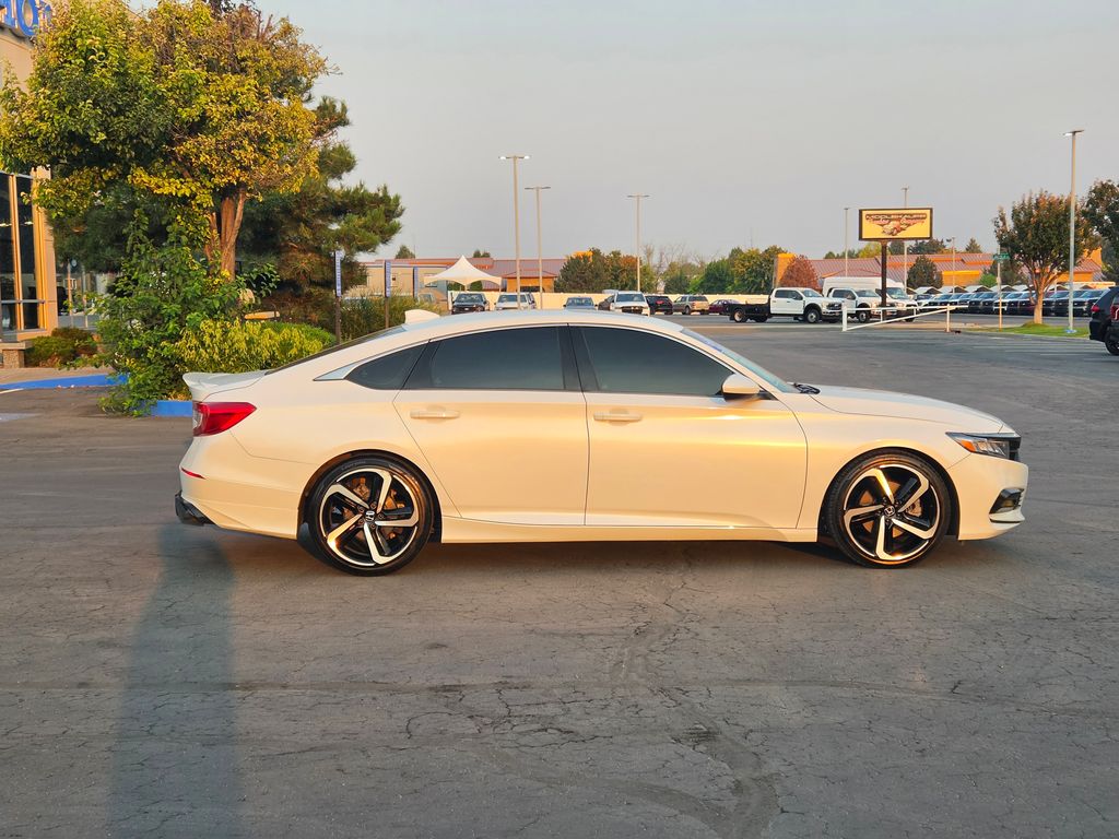 1HGCV2F30KA016063