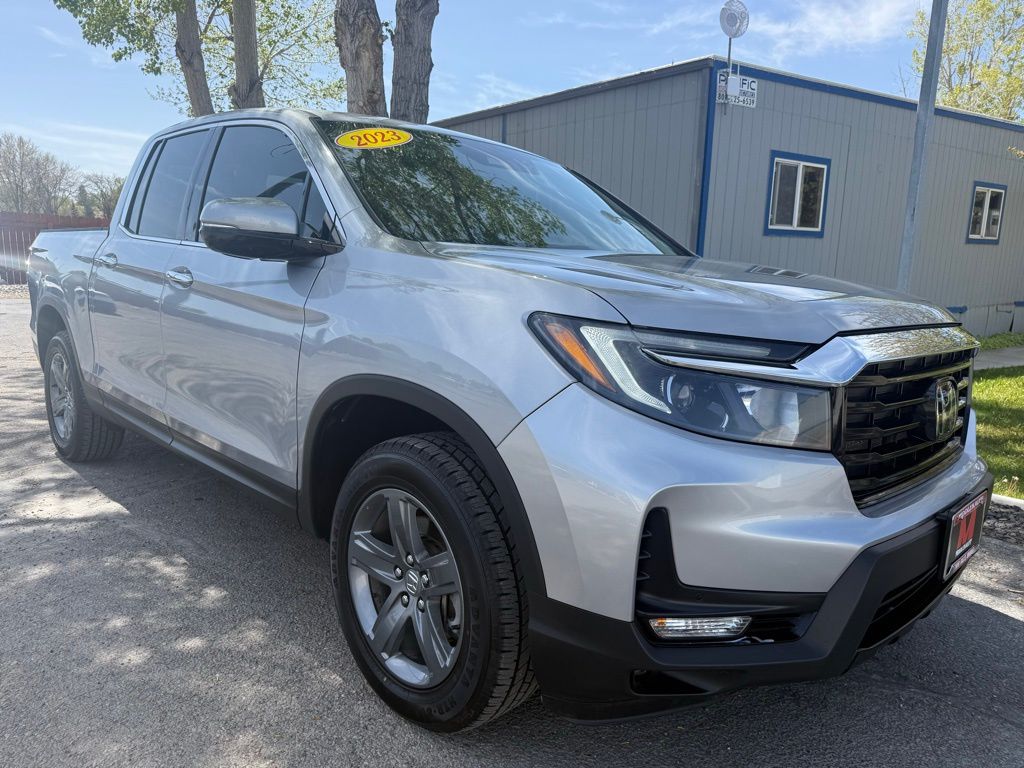 2023 Honda Ridgeline RTL-E AWD's photo