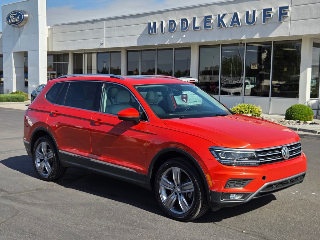 2019 Volkswagen Tiguan 2.0T SEL Premium R-Line 4Motion's photo