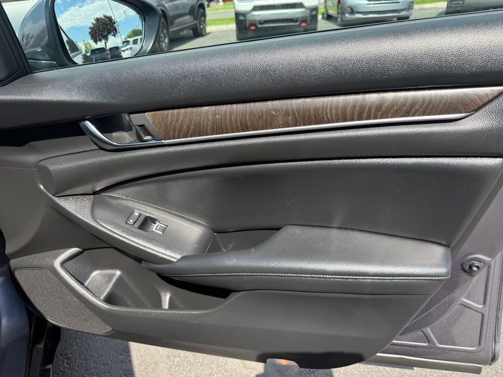 2021 Honda Accord EX-L - Photo 48