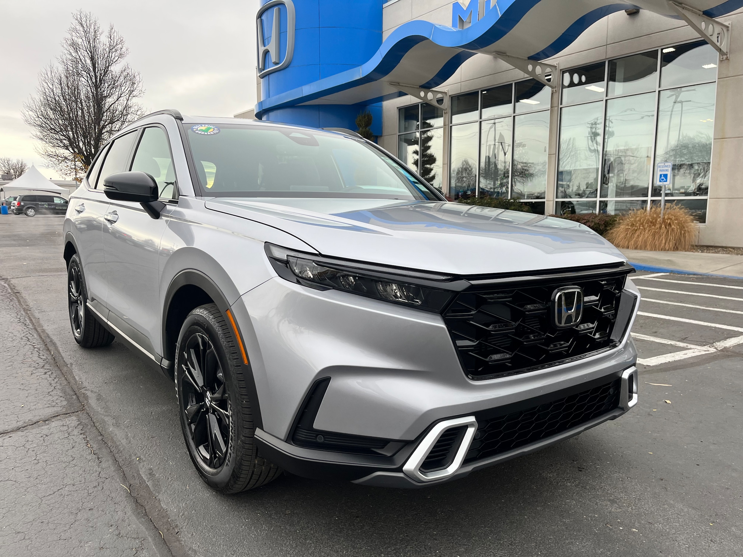 2026 Honda CR-V Sport Touring's photo