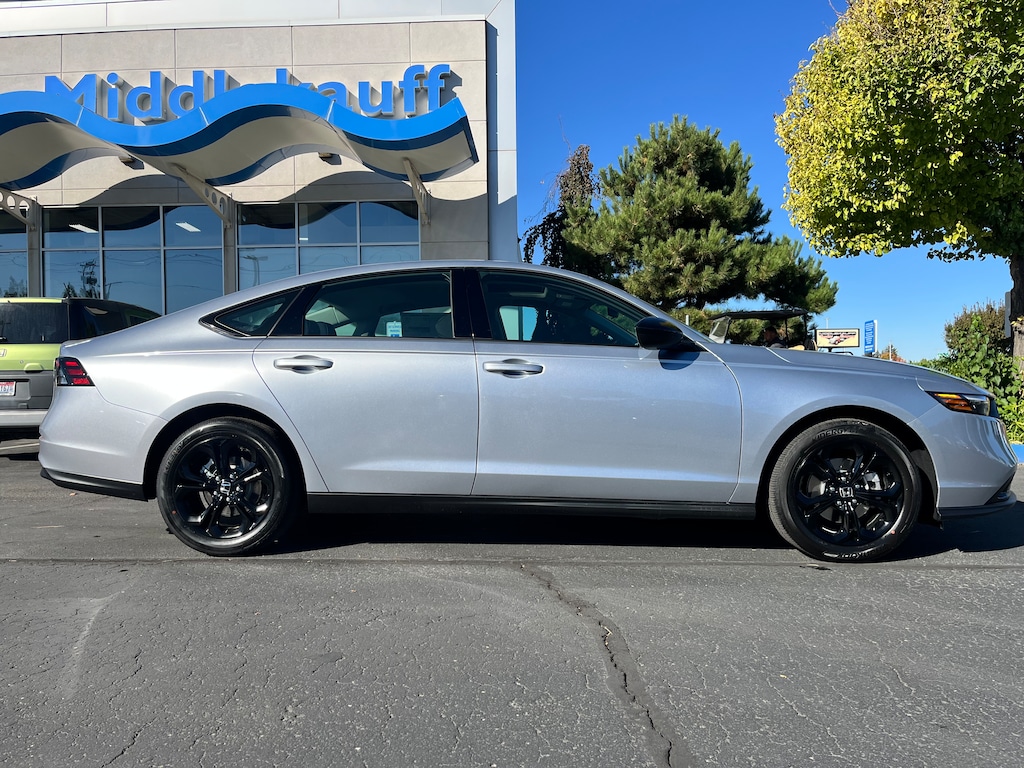 New 2025 Honda Accord SE Sedan