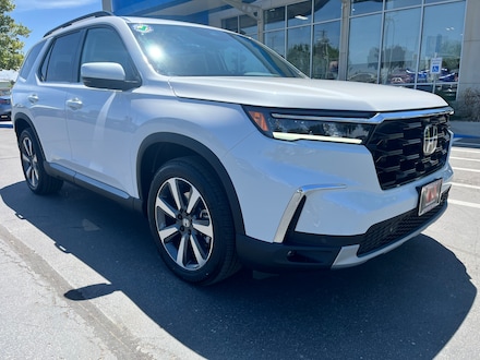 2025 Honda Pilot Touring SUV