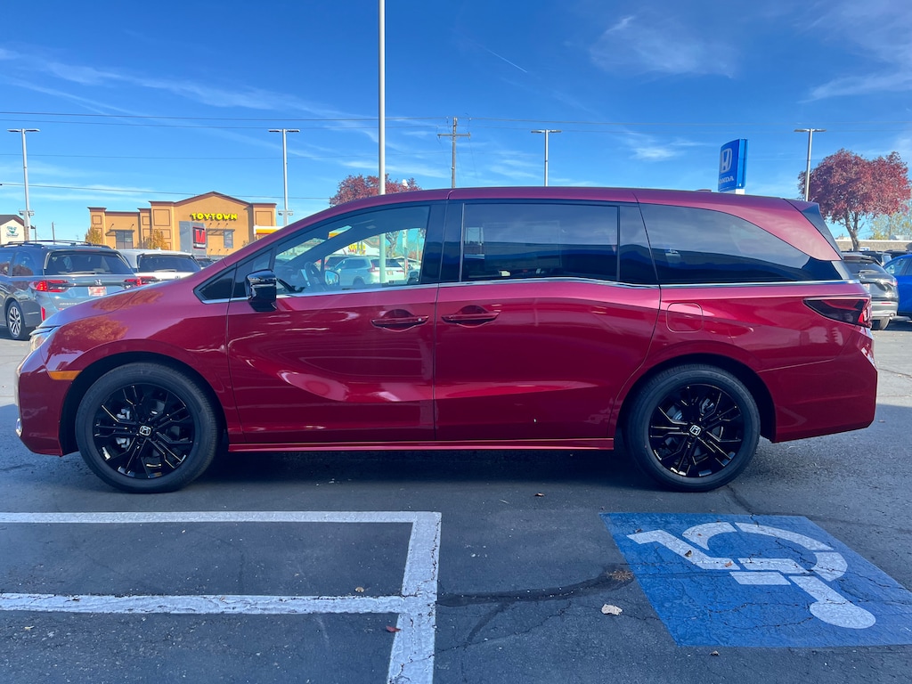 New 2026 Honda Odyssey Sport-L Van Passenger