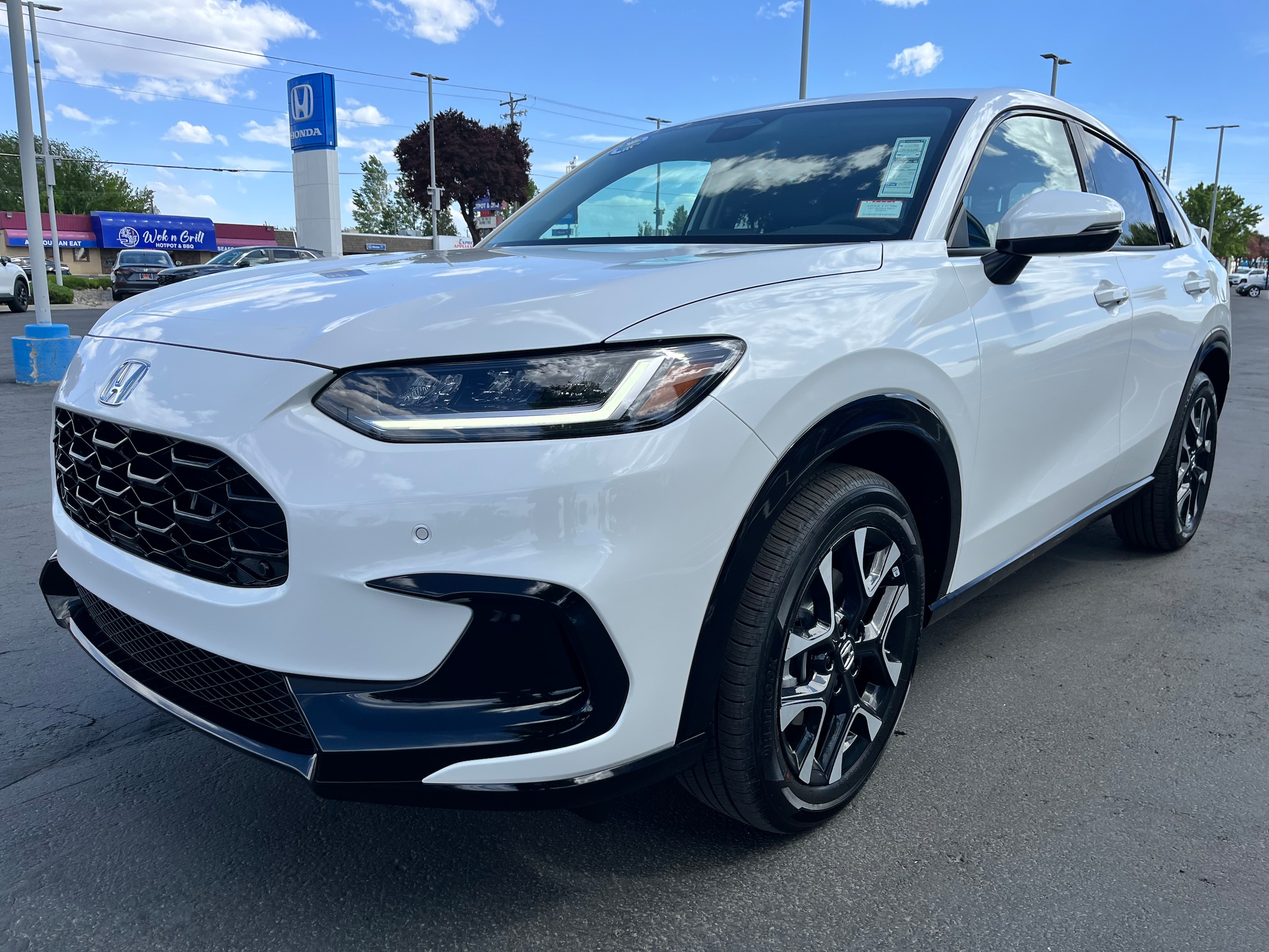 2027 Honda HR-V EX-L AWD's photo