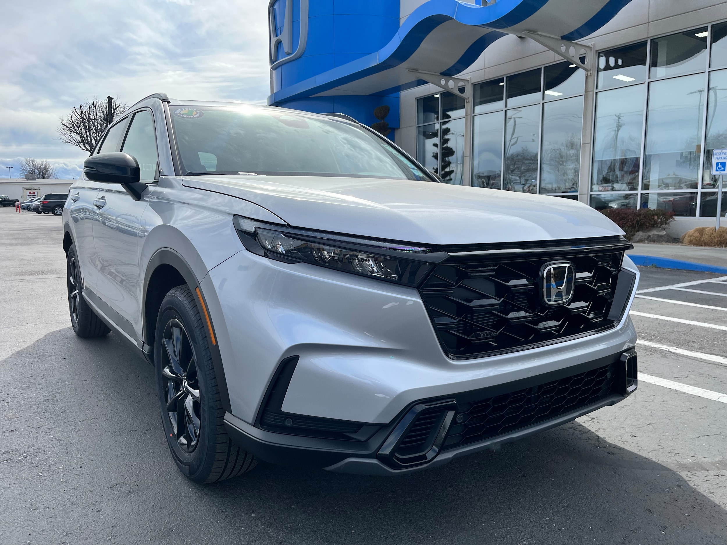 2026 Honda CR-V Hybrid Sport-L AWD's photo