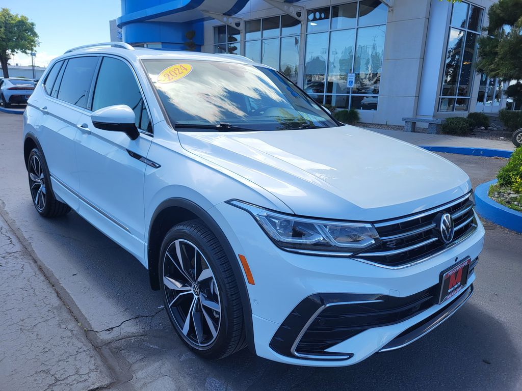 2024 Volkswagen Tiguan 2.0T SEL R-Line 4Motion's photo