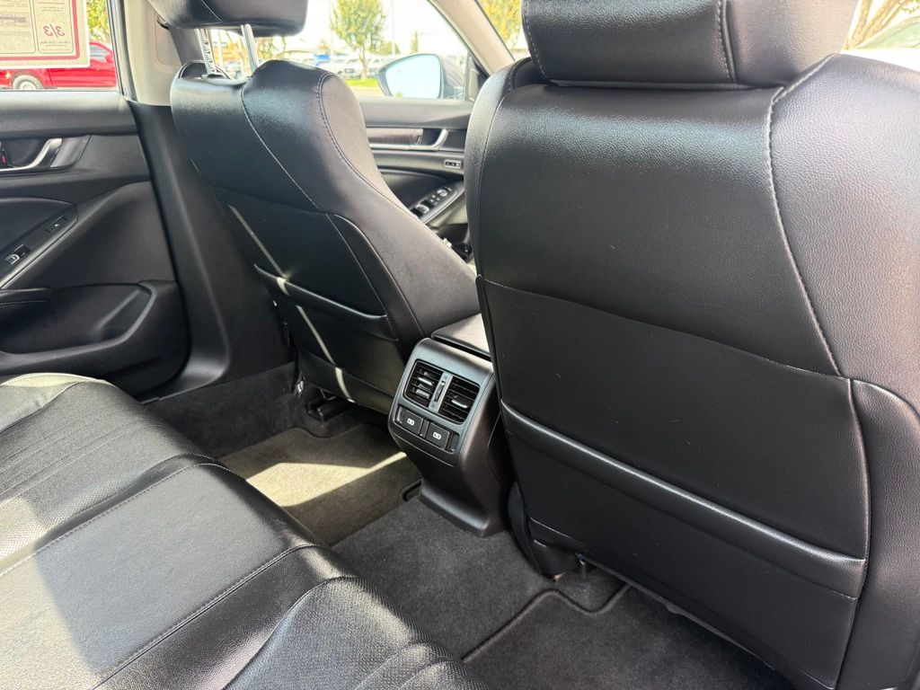 2021 Honda Accord EX-L - Photo 28