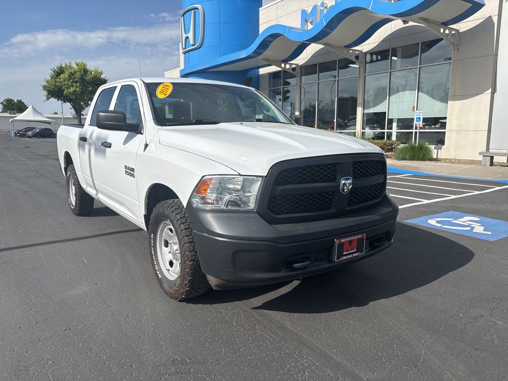 2018 RAM 1500 Tradesman 4x4 Crew Cab 5'7's photo