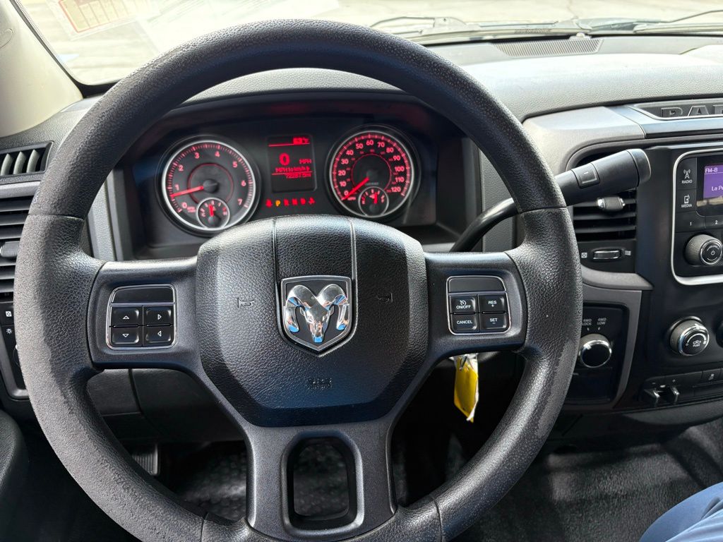 2014 RAM 1500 - Photo 13